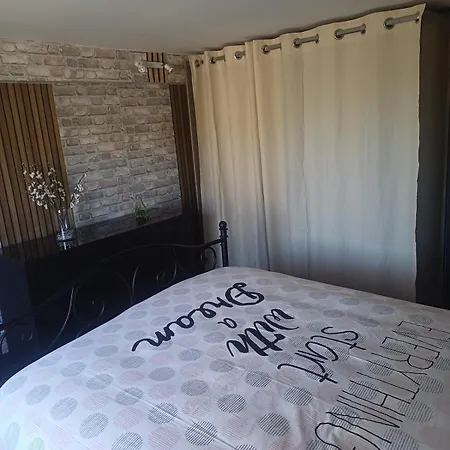A La Campagne Apartamento *